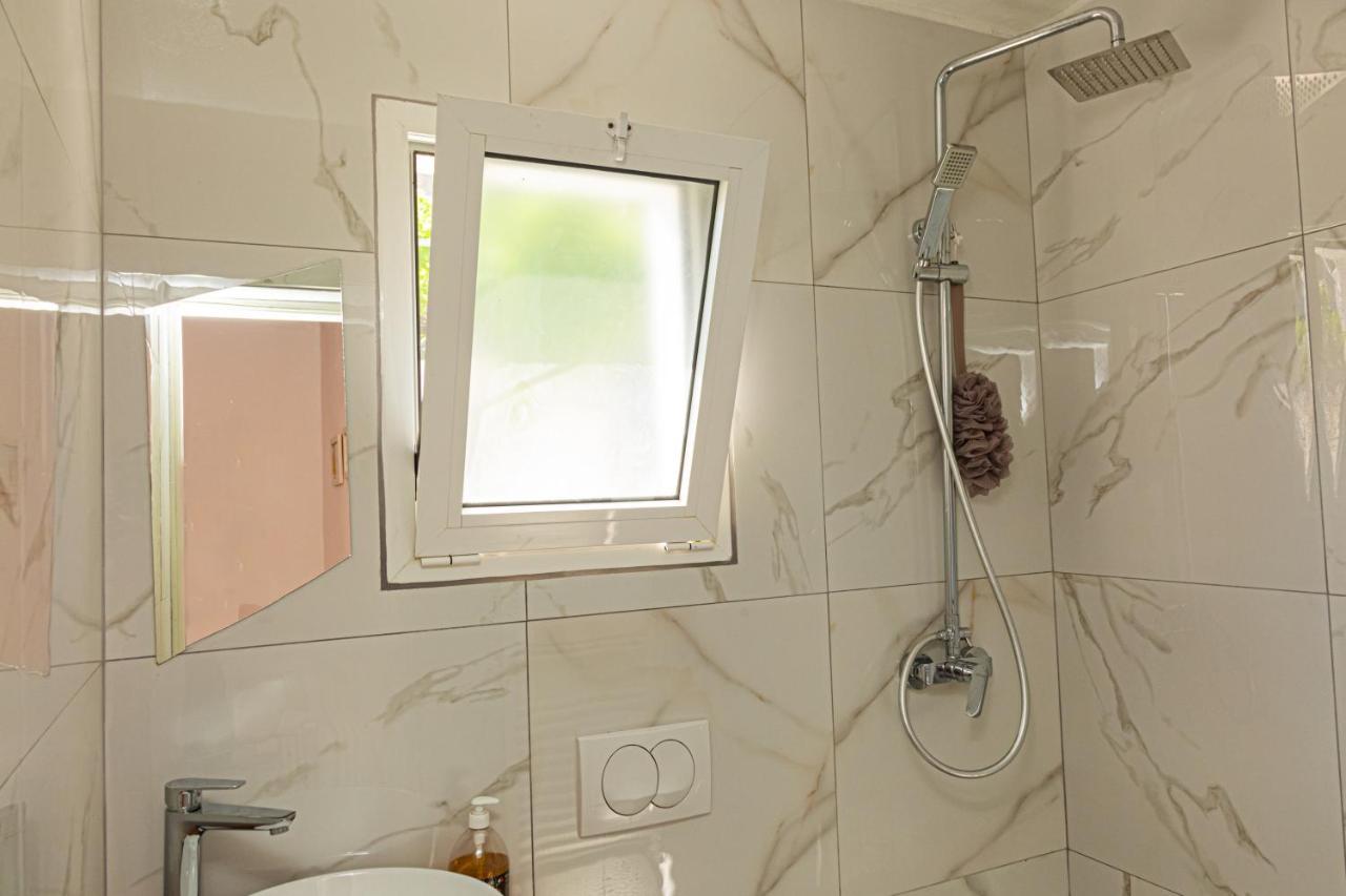 Alonia Apartment Himare Eksteriør bilde